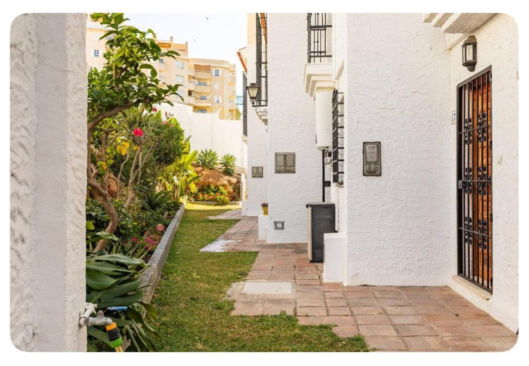 La Casa En La Carihuela Playa A 4 Minutos A Pie Villa Торемолинос Екстериор снимка