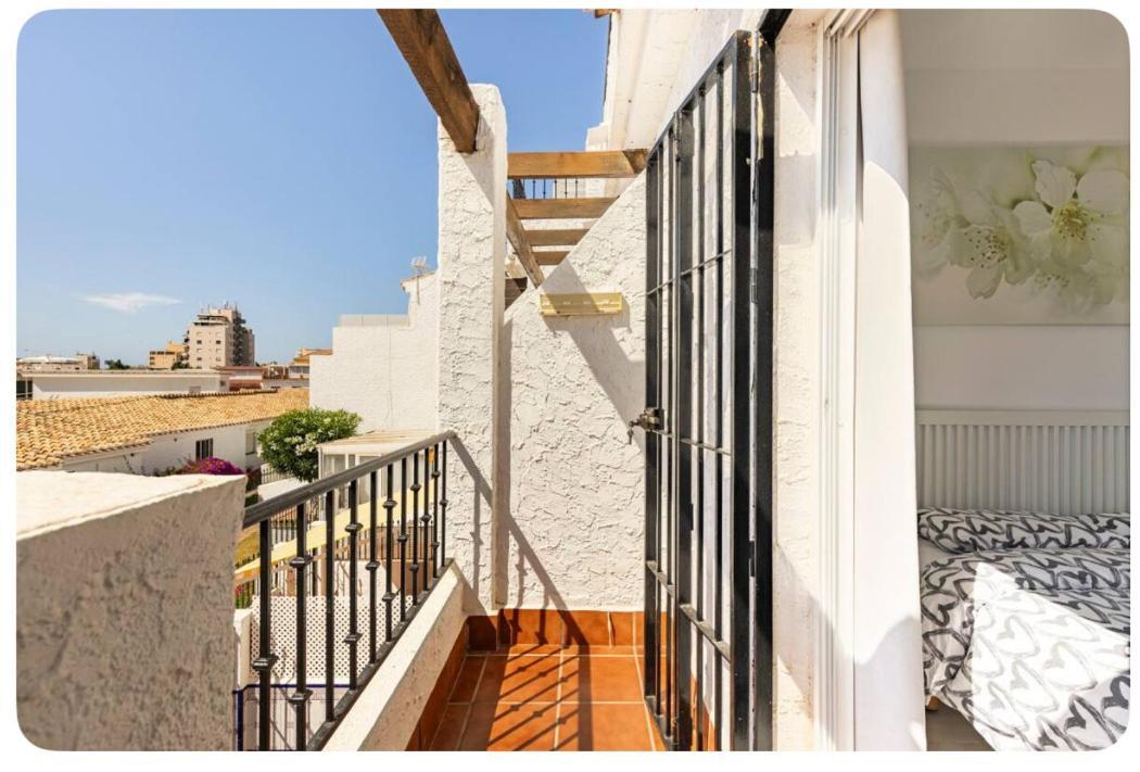 La Casa En La Carihuela Playa A 4 Minutos A Pie Villa Торемолинос Екстериор снимка