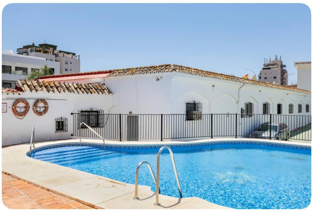 La Casa En La Carihuela Playa A 4 Minutos A Pie Villa Торемолинос Екстериор снимка