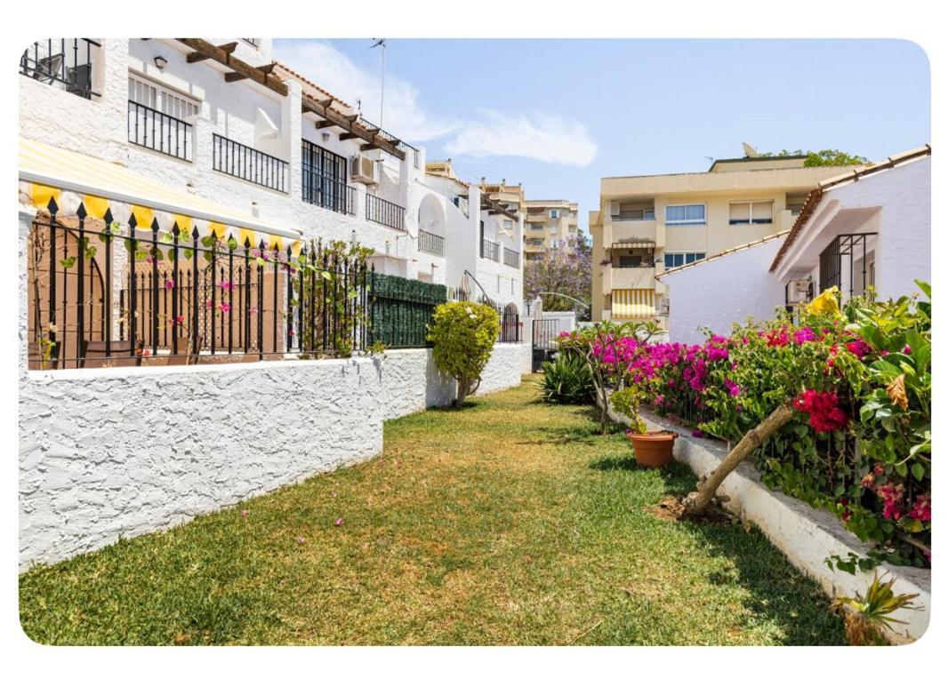 La Casa En La Carihuela Playa A 4 Minutos A Pie Villa Торемолинос Екстериор снимка